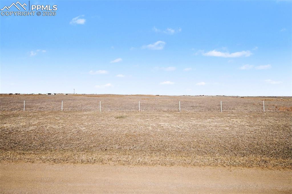 Image 17 of 17: Additional view of the property showing natural landscape features.