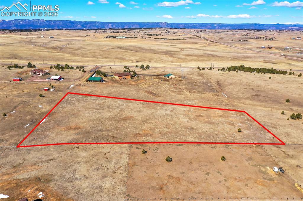 Image 2 of 33: Property Lines are Approximate and not a survey