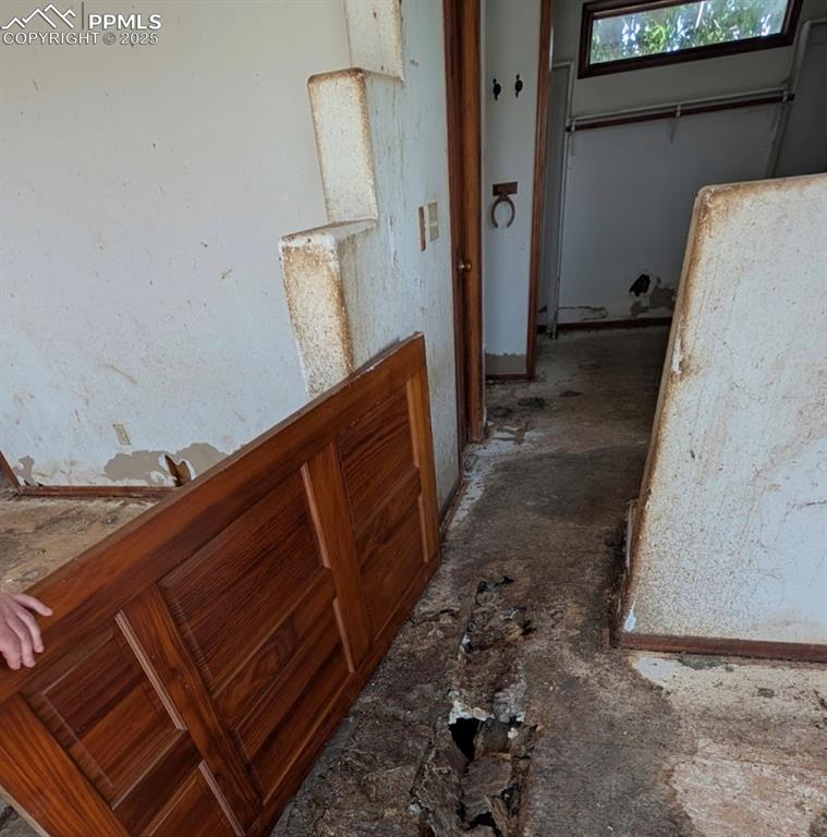 Image 31 of 36: Detailed view