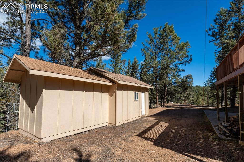 Image 49 of 50: 288 sq ft Storage building