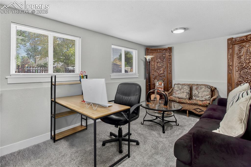 Image 11 of 21: Family room - lower level