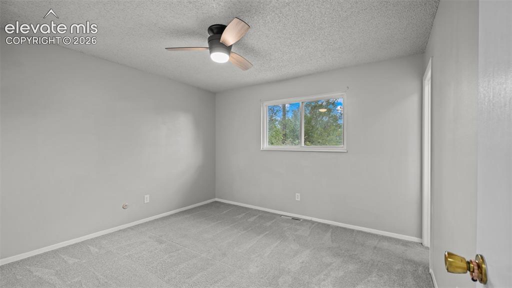 Image 19 of 35: Master Bedroom