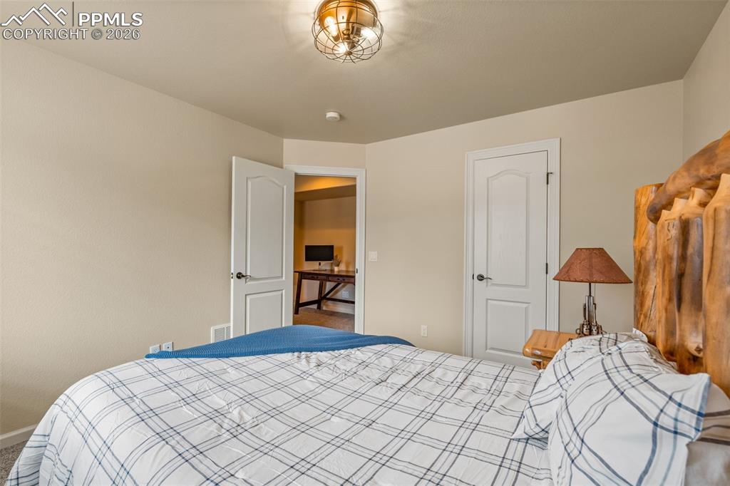 Image 31 of 48: Bedroom