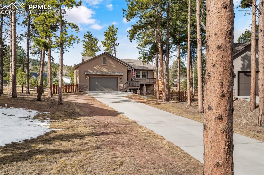 Image 4 of 48: Front of Structure