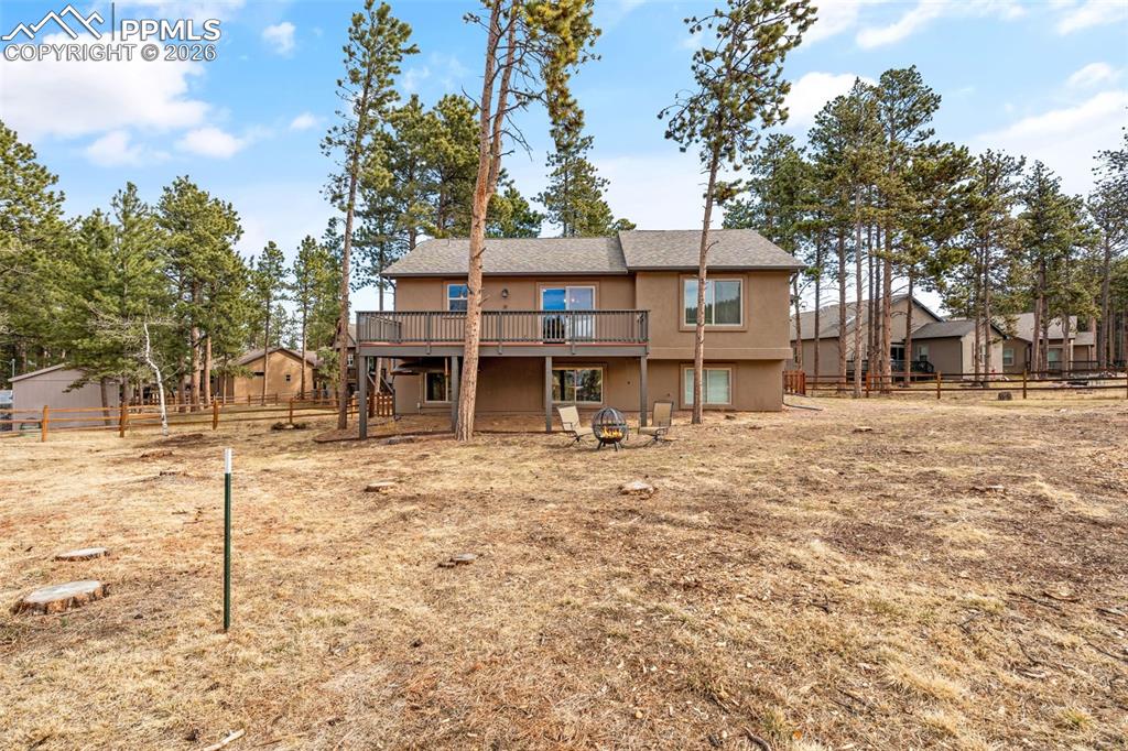 Image 45 of 48: Back of Structure