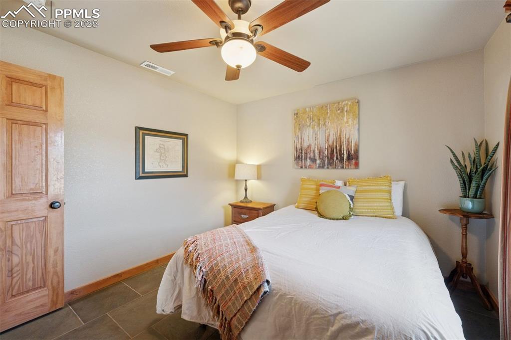 Image 12 of 49: Bedroom