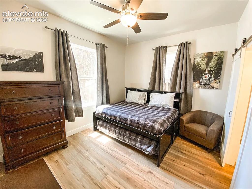 Image 19 of 50: Front Property