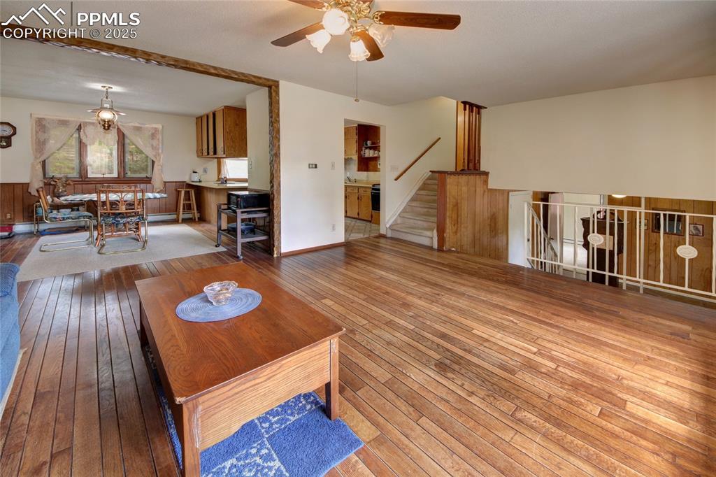 Image 10 of 43: Living Room