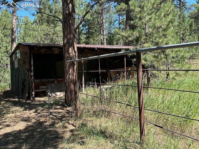 Image 43 of 43: Horse corral & shelter