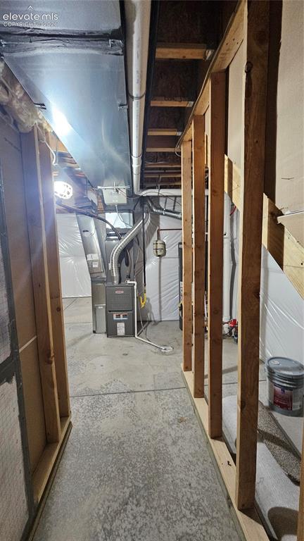 Image 42 of 50: Basement