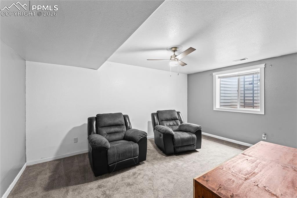 Image 35 of 47: Bedroom