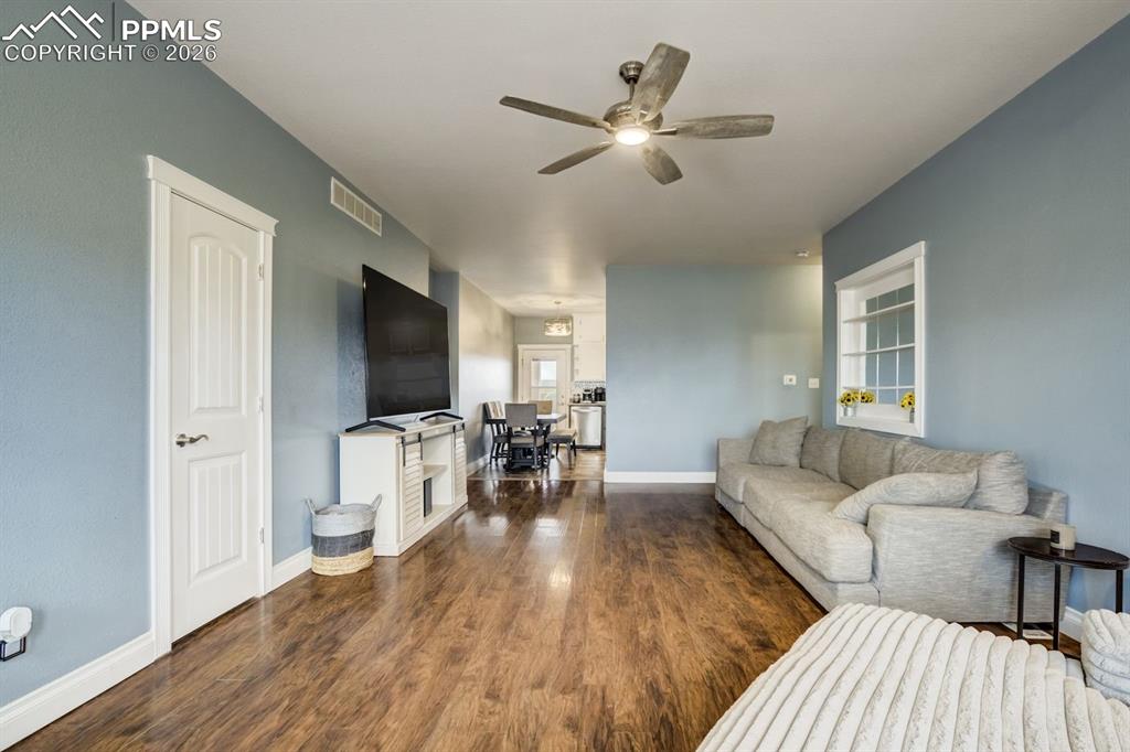 Image 5 of 34: Living Room