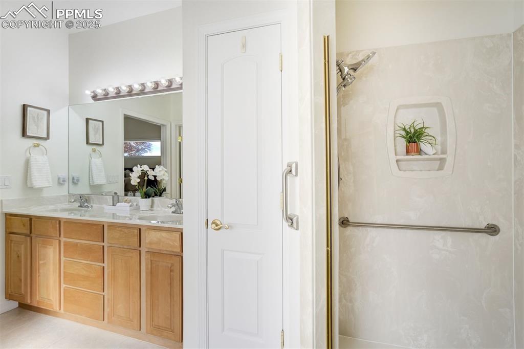 Image 32 of 50: Master Bathroom