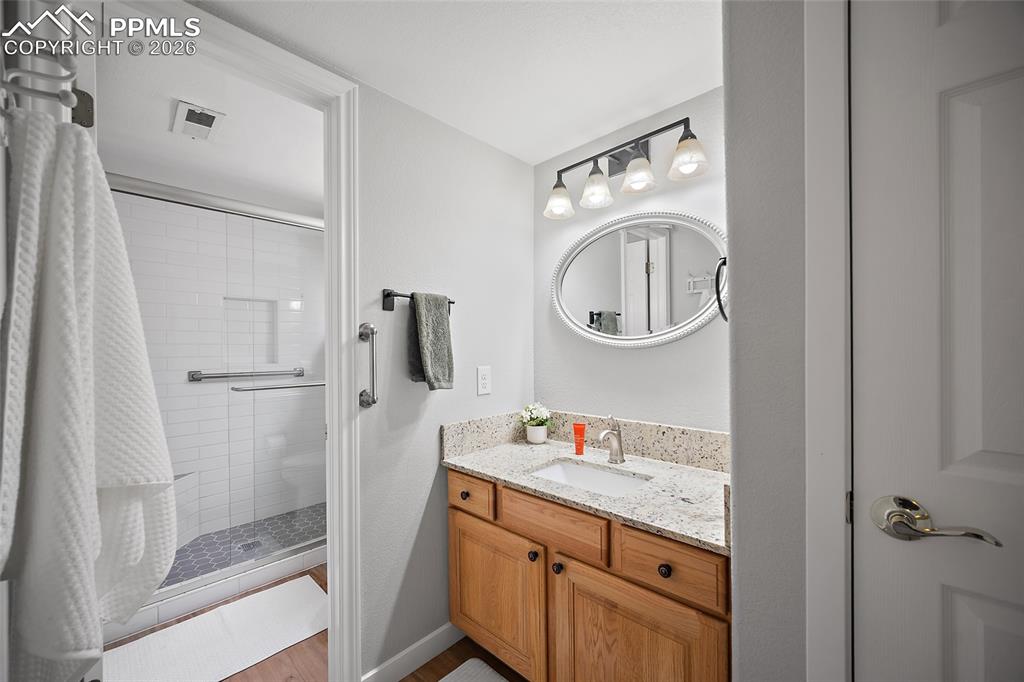 Image 41 of 49: Laundry