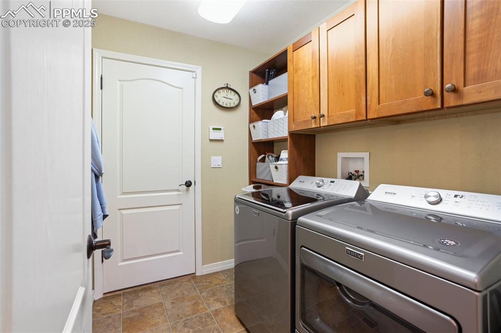 Image 17 of 47: Laundry