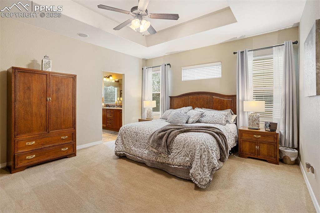 Image 21 of 47: Bedroom