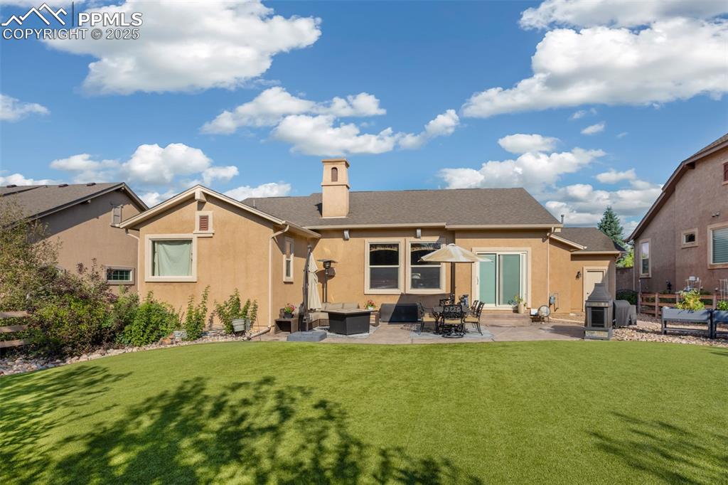 Image 43 of 47: Back of Structure