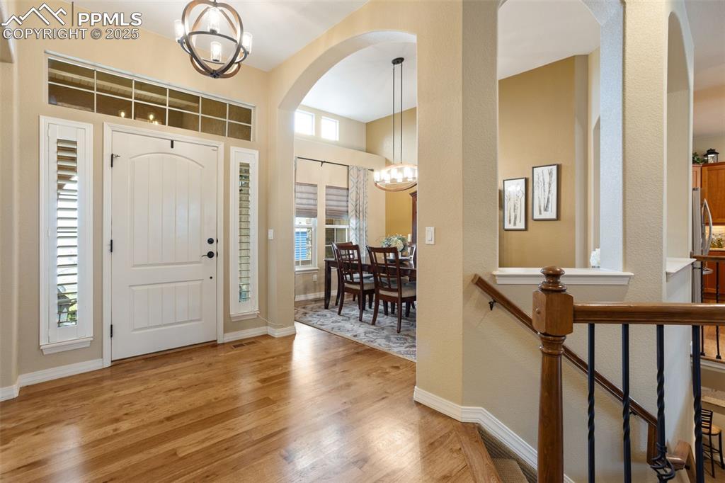 Image 7 of 47: Entry