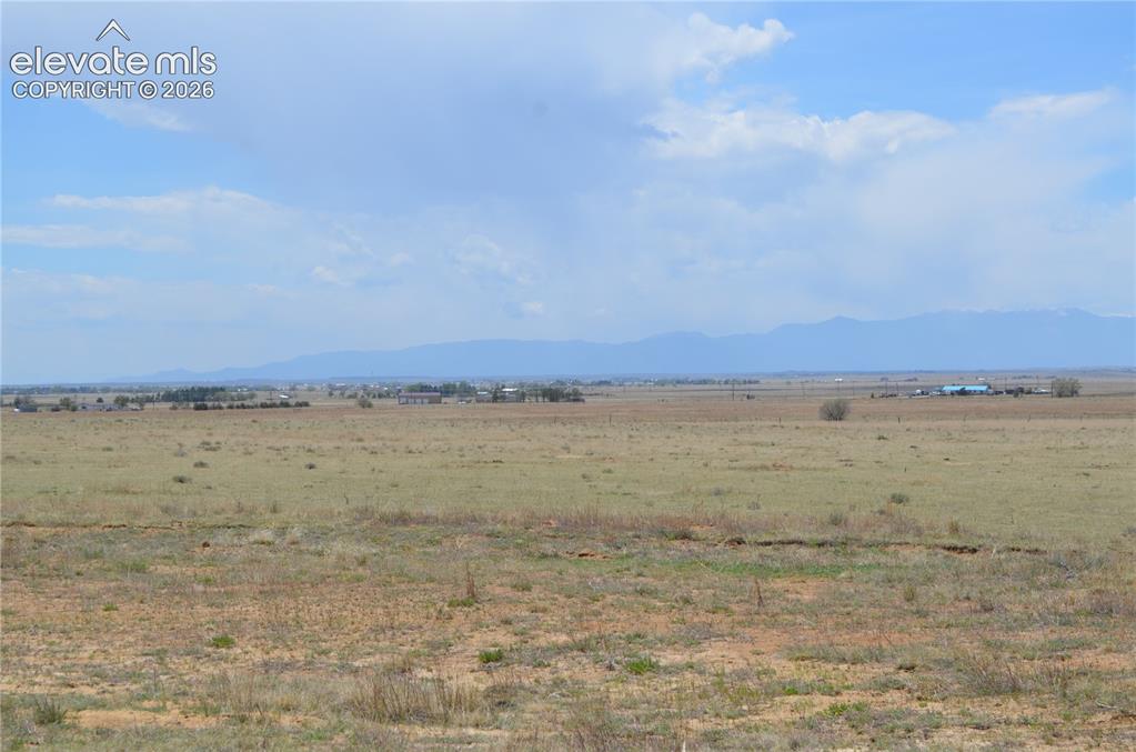 Image 6 of 16: View