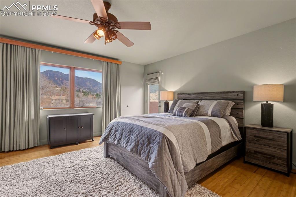 Image 22 of 27: Primary suite with attached 5 piece bathroom, walk-in closet. 
