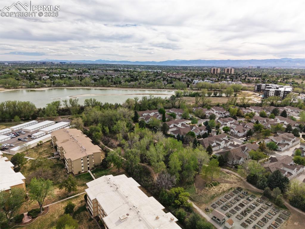 Image 30 of 42: Mountains to the West