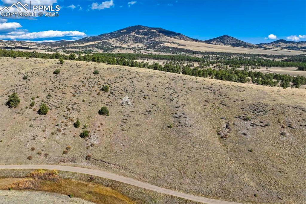 Image 18 of 34: View