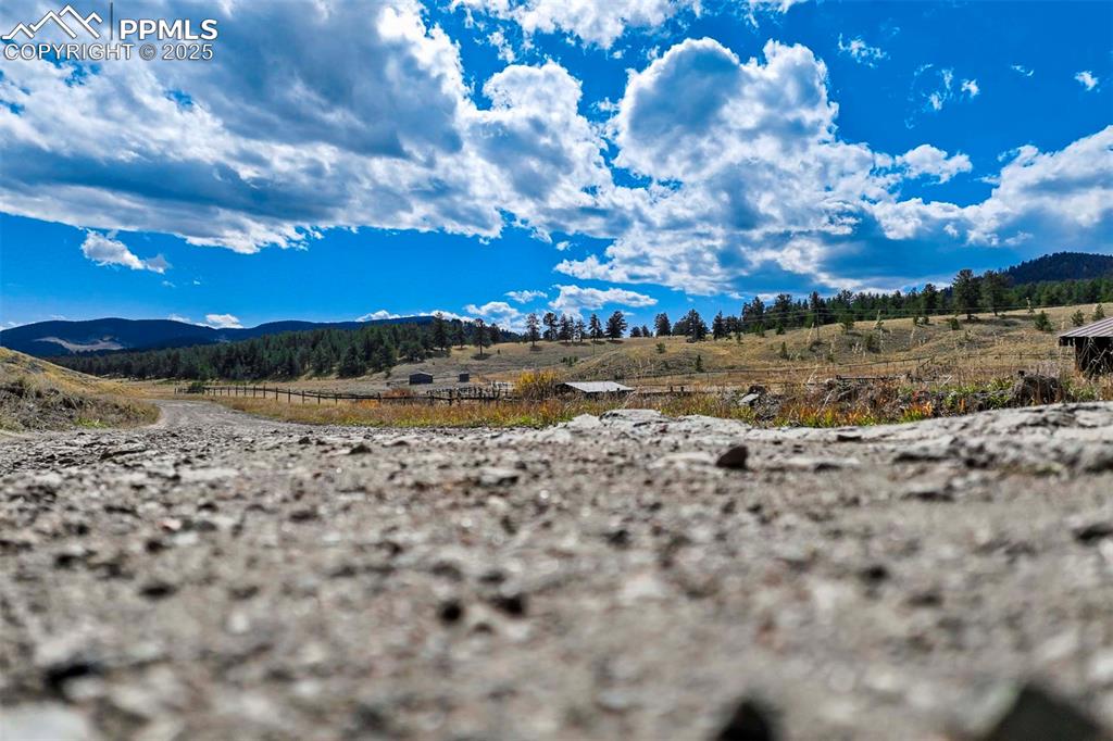 Image 33 of 34: View