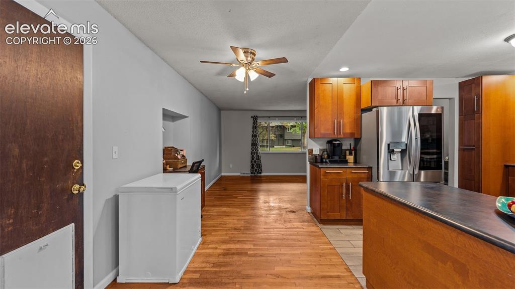 Image 12 of 38: Kitchen