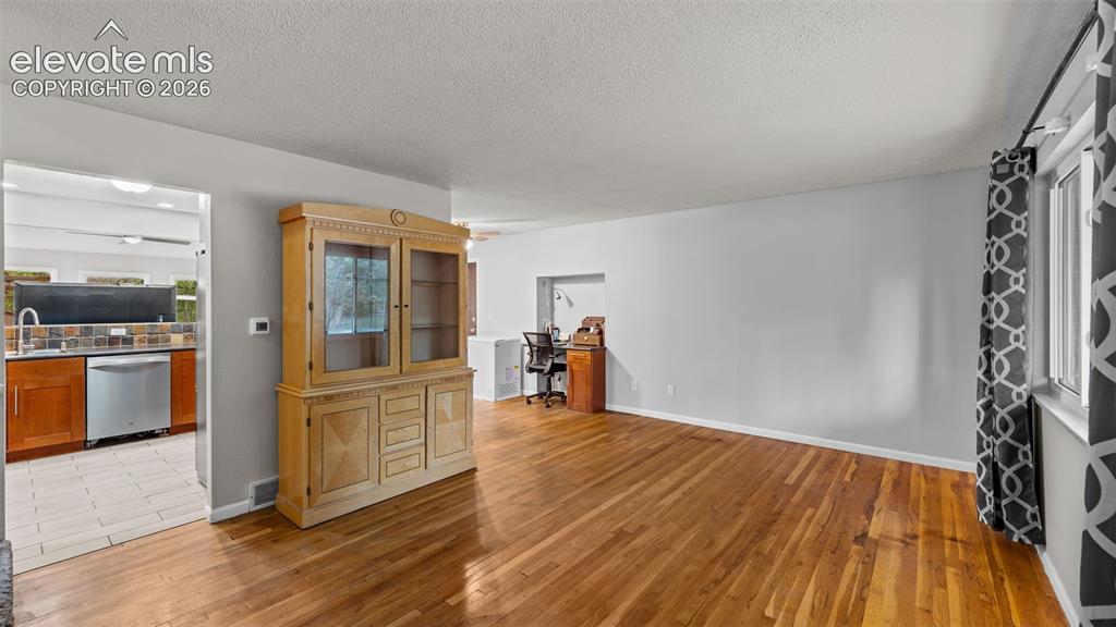 Image 5 of 38: Living Room