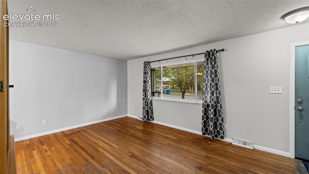 Image 6 of 38: Living Room