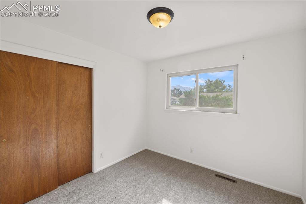 Image 12 of 48: Bedroom