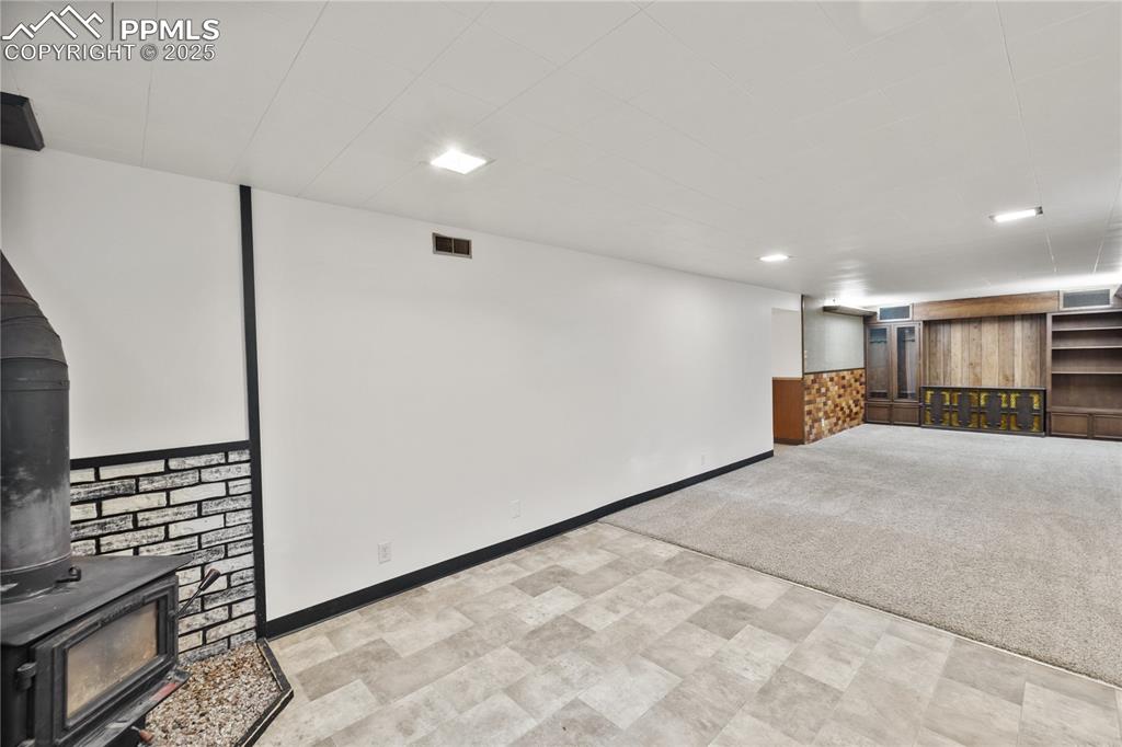 Image 21 of 48: Basement