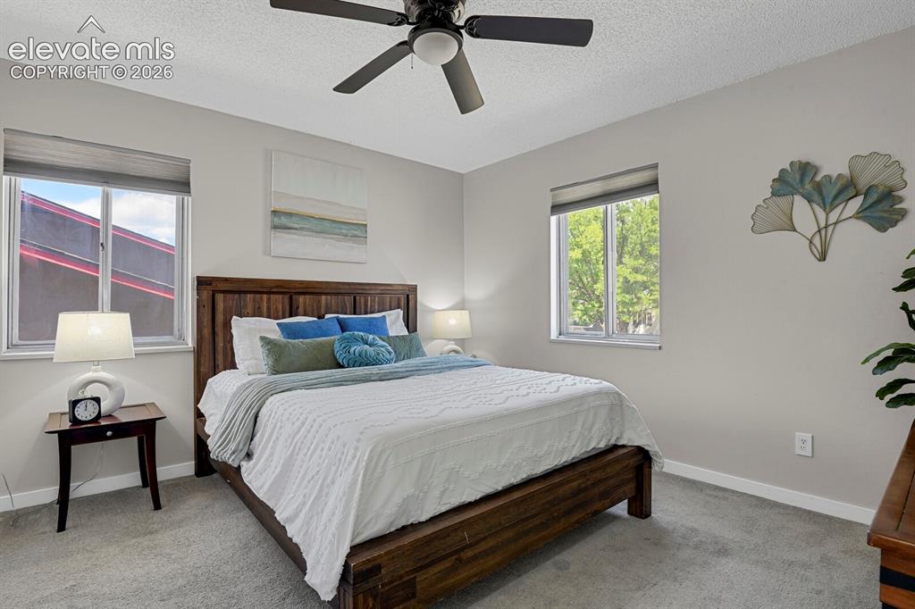 Image 19 of 49: Bedroom