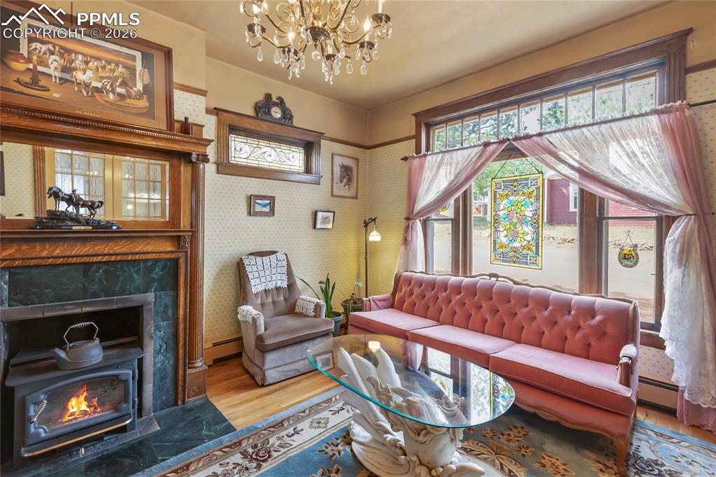 Image 13 of 28: Living Room