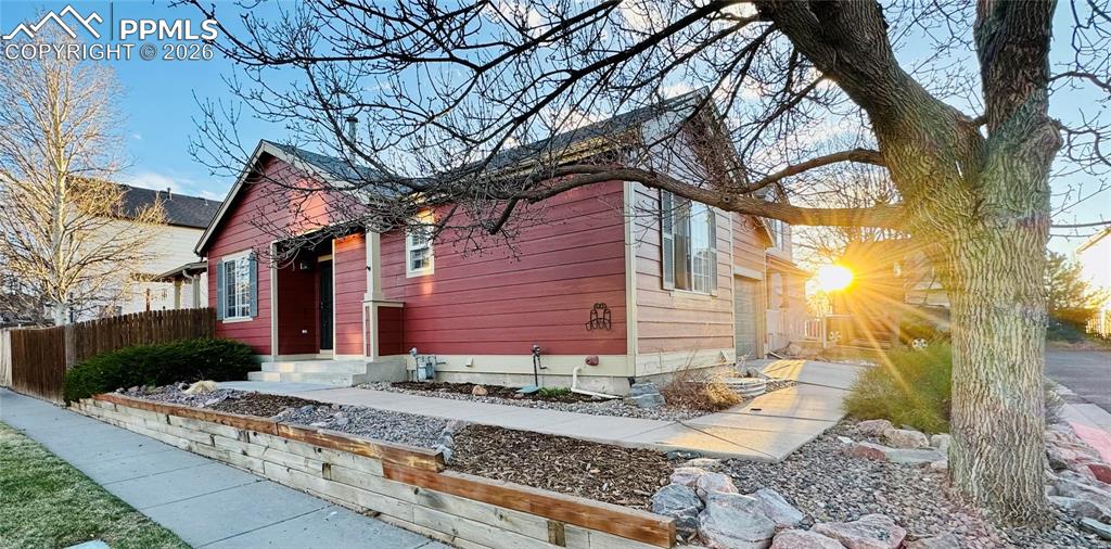 Image 1 of 11: Other