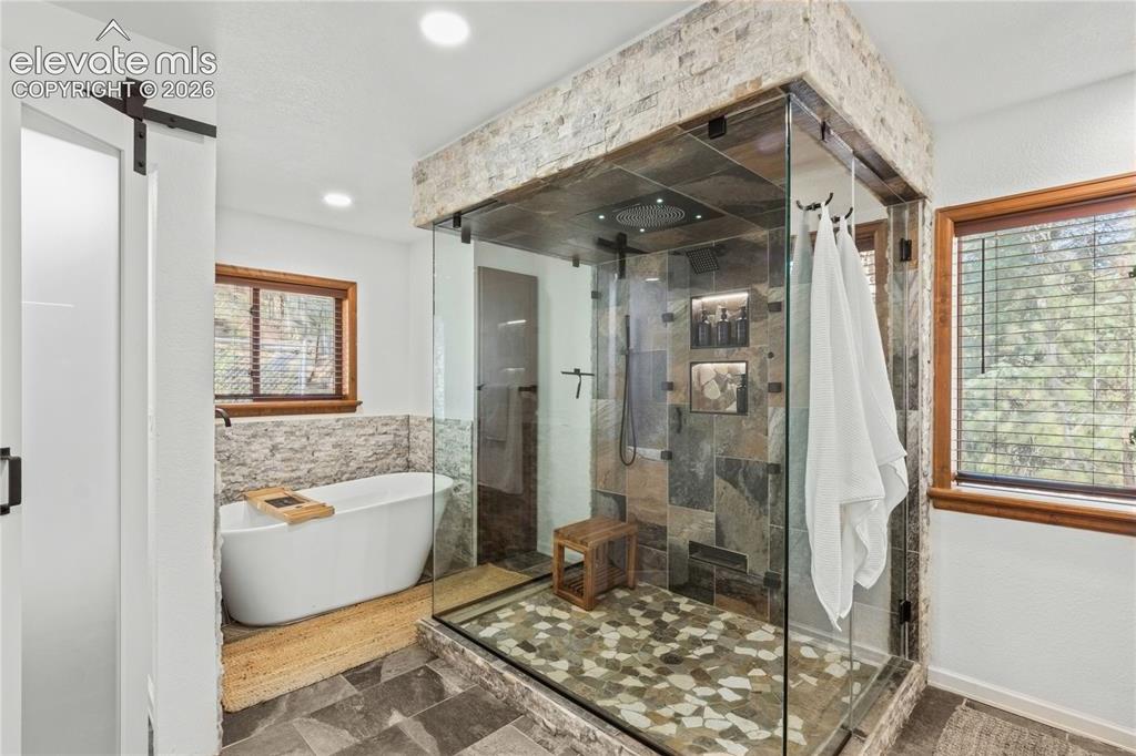 Image 36 of 50: Spa Bath w/ Soaking Tub & Multifunctional Steam Shower