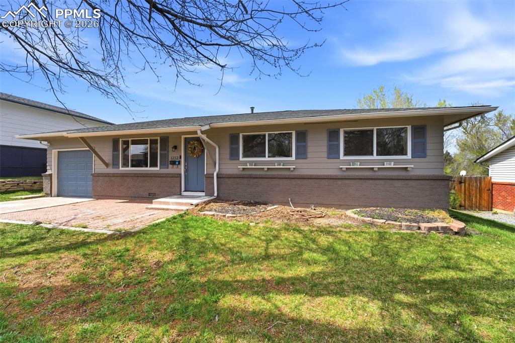 Image 3 of 45: Front of Structure