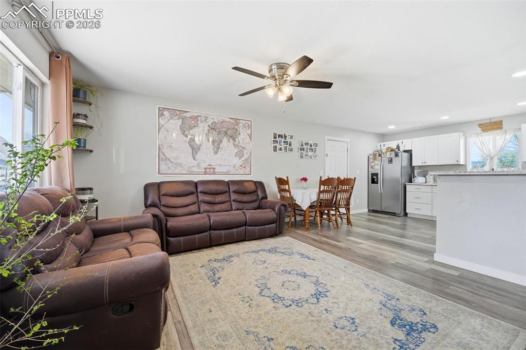 Image 4 of 45: Living Room