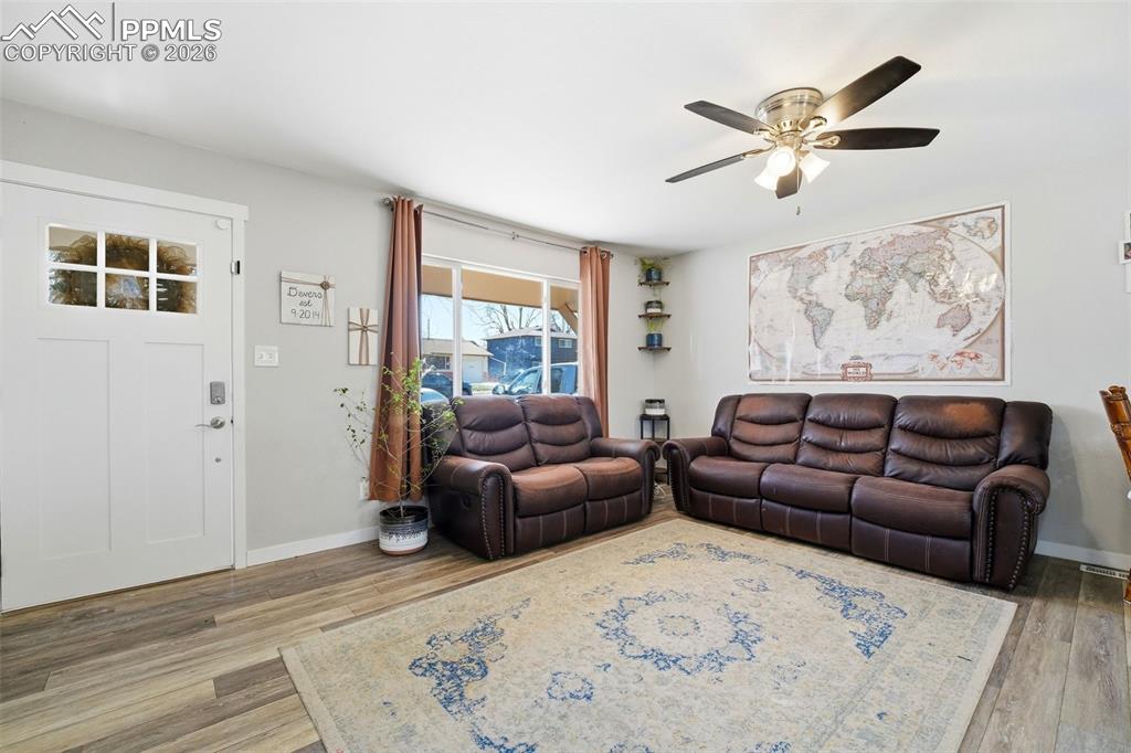 Image 5 of 45: Living Room