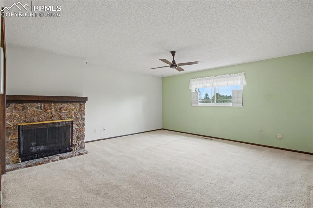 Image 8 of 24: Master Bedroom