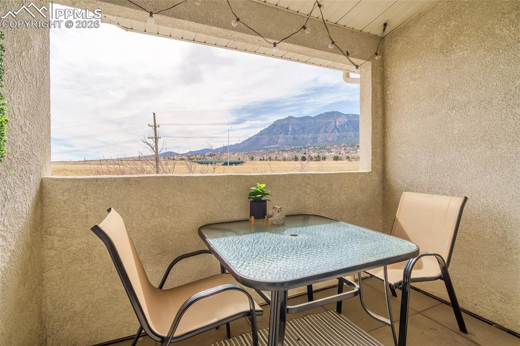 Image 24 of 27: Balcony