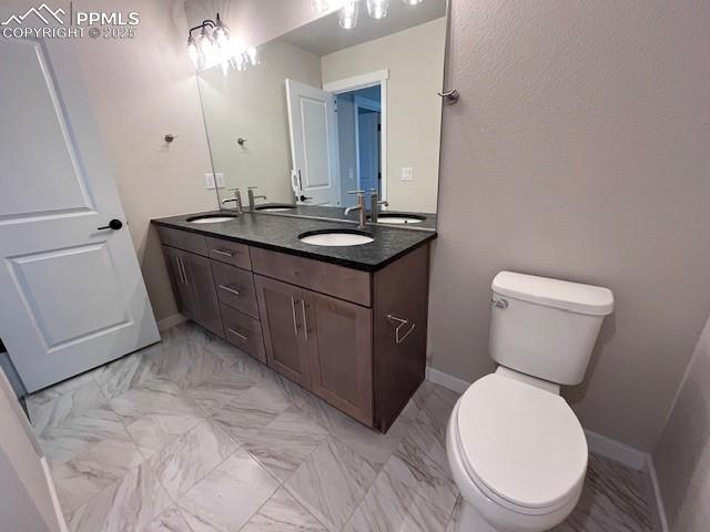 Image 12 of 24: Bathroom