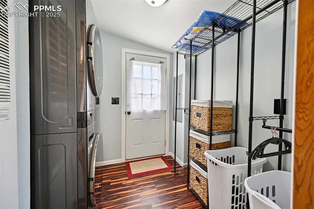 Image 18 of 48: Laundry Room Leads out to Detached Garage