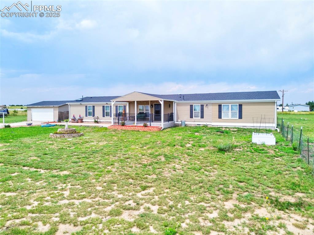 Image 2 of 48: Front of Structure