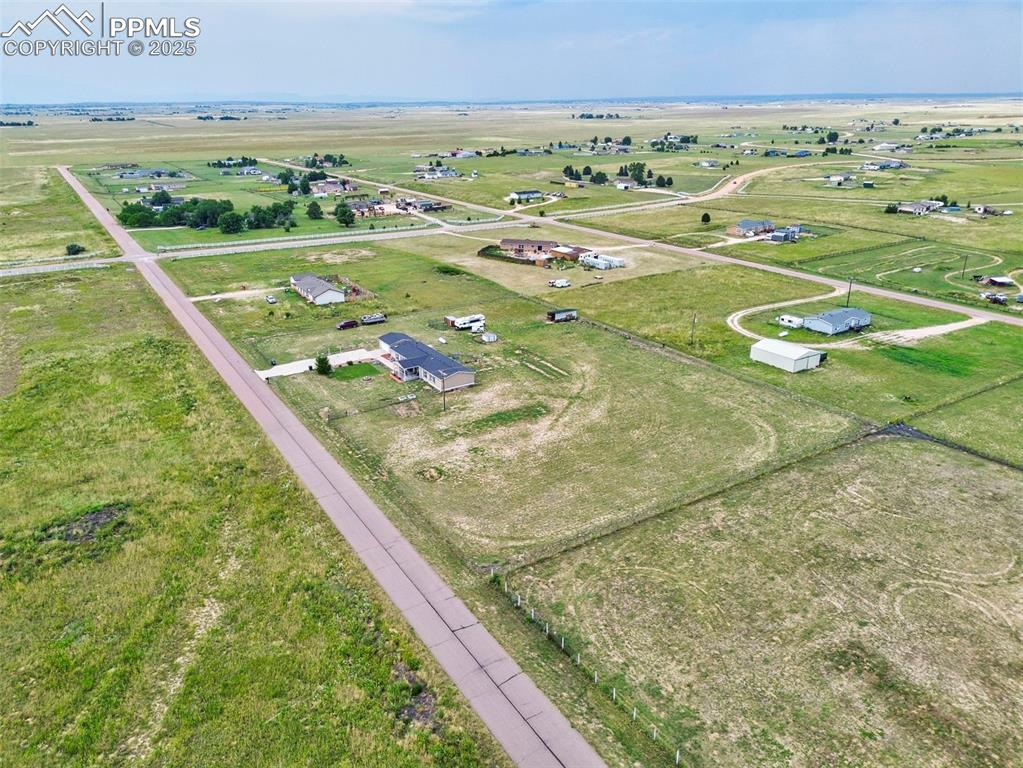 Image 43 of 48: West Views-Chesley is a paved road!