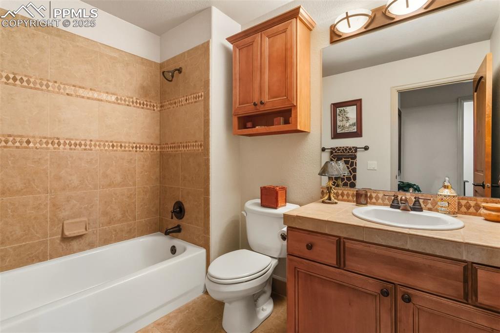 Image 21 of 50: Main Level Full Bath