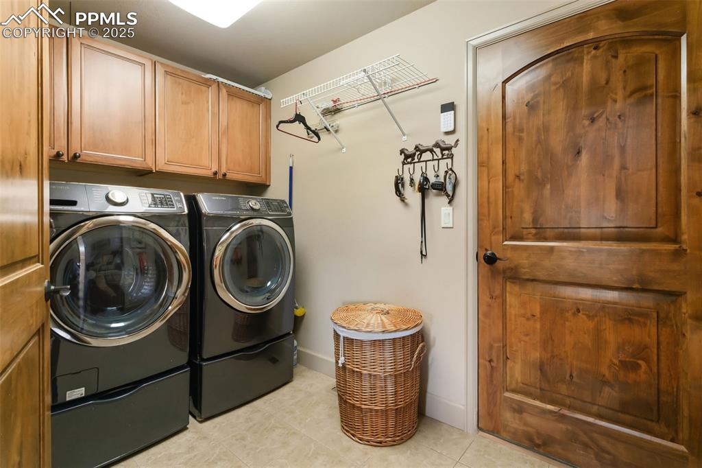 Image 22 of 50: Main Level Laundry w/sink!