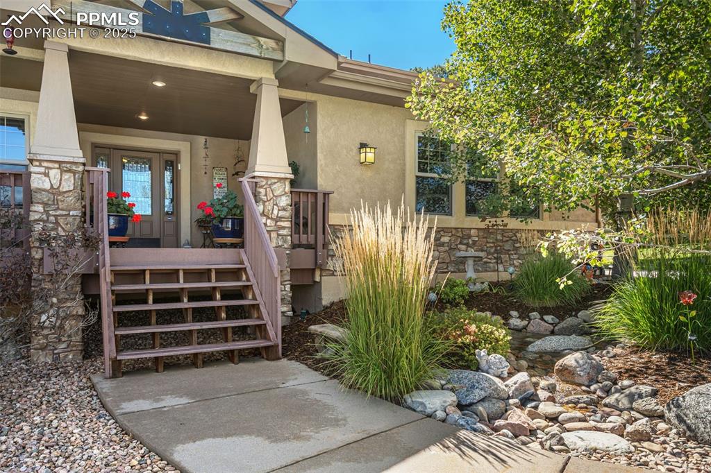 Image 5 of 50: Front Porch