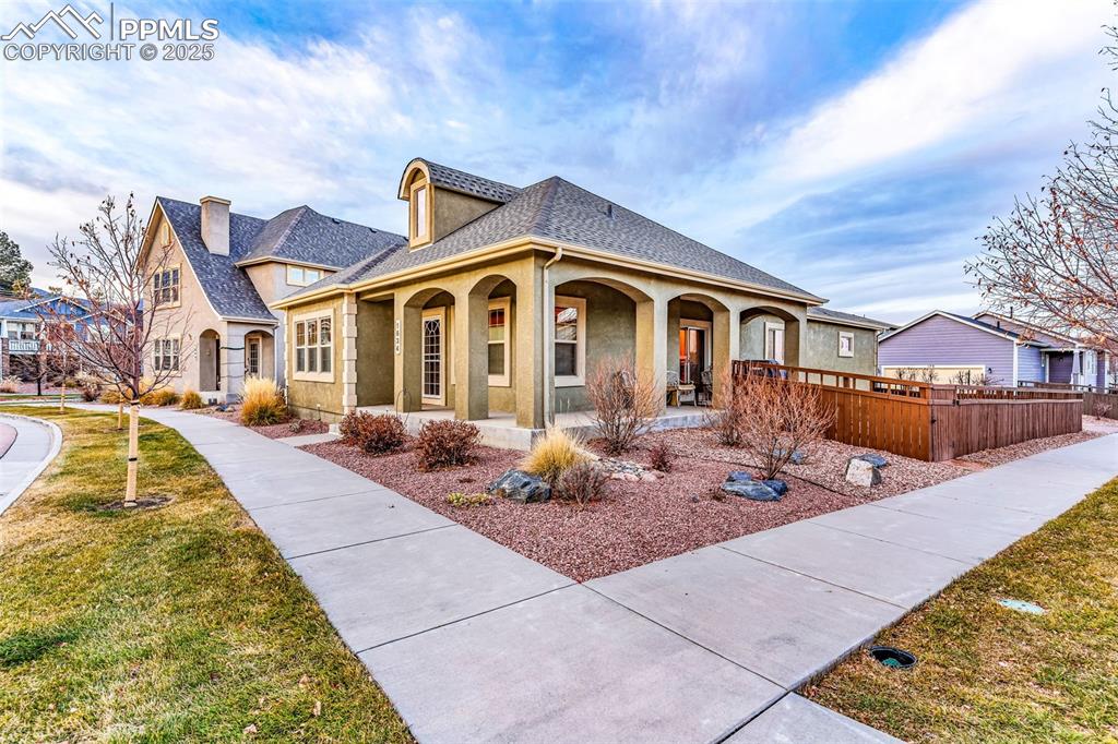 Image 31 of 32: Front of Structure