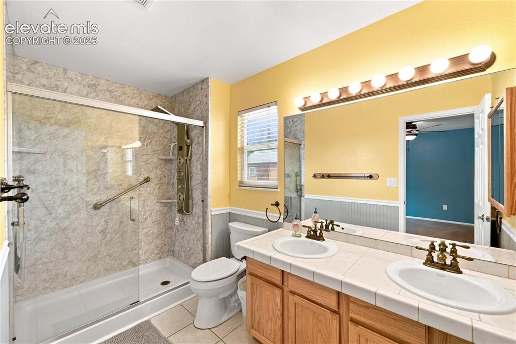Image 16 of 38: Master Bathroom